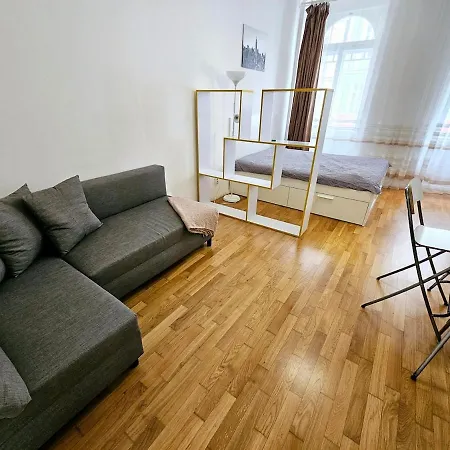 Apartment Modern Riverside Flat Prag
